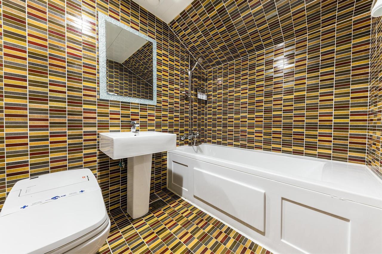 Cheonho Hotel The Blue Сеул Екстериор снимка