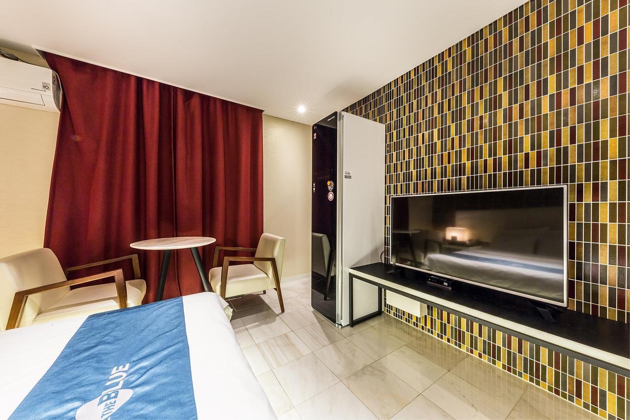 Cheonho Hotel The Blue Сеул Екстериор снимка