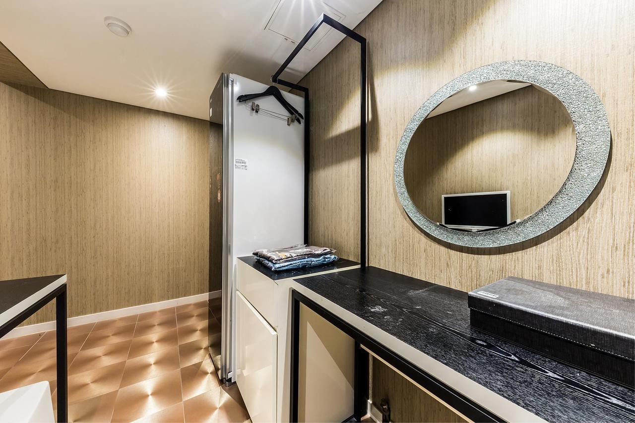 Cheonho Hotel The Blue Сеул Екстериор снимка