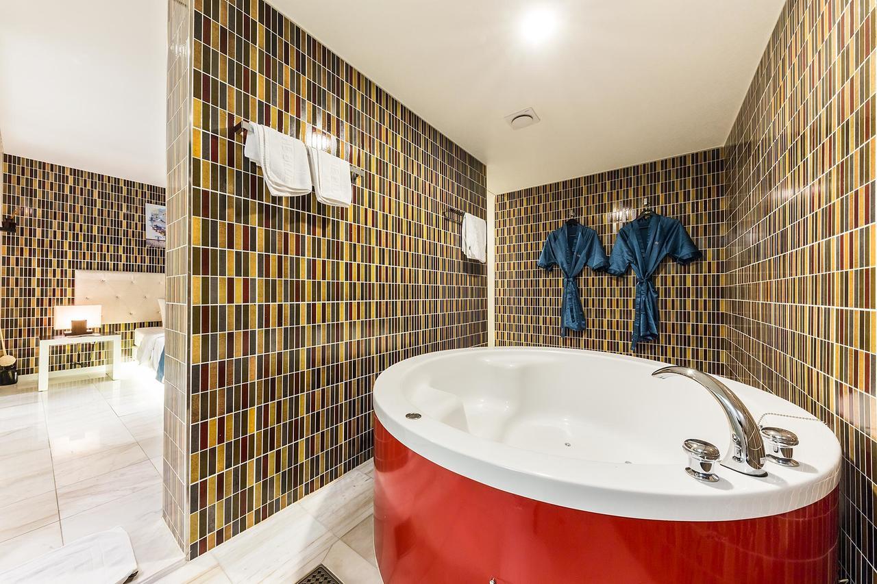 Cheonho Hotel The Blue Сеул Екстериор снимка