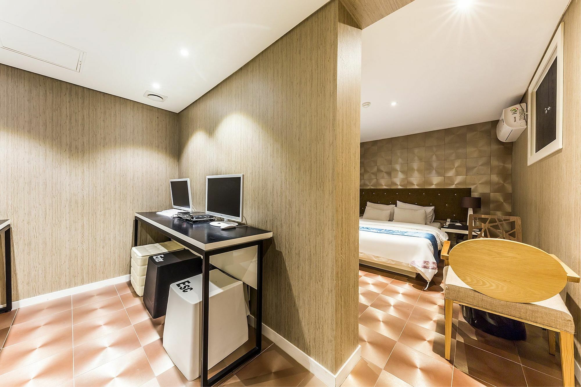 Cheonho Hotel The Blue Сеул Екстериор снимка