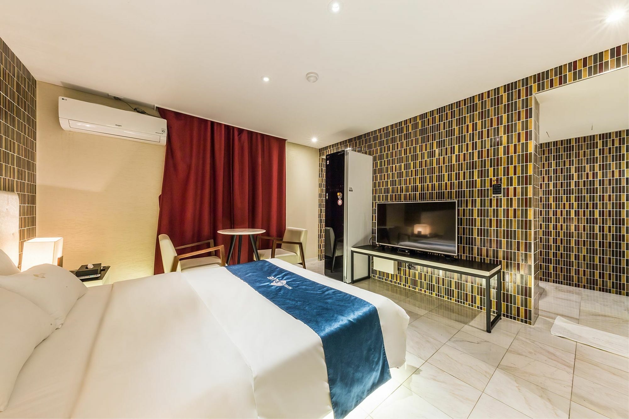 Cheonho Hotel The Blue Сеул Екстериор снимка